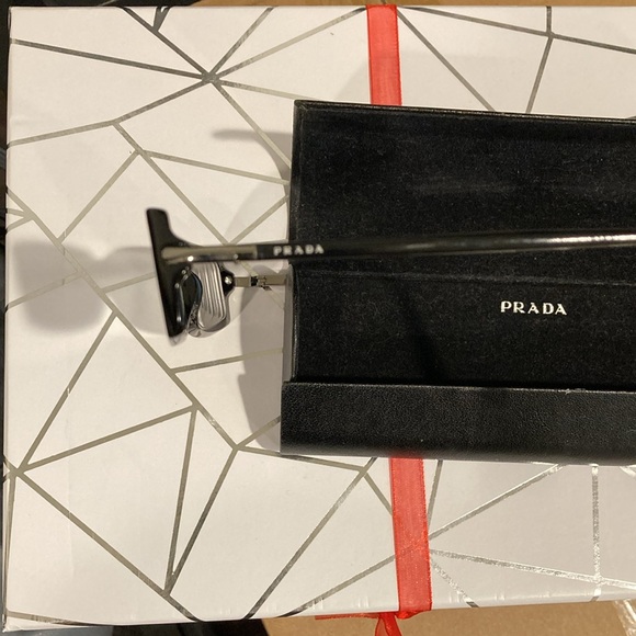 PRADA glasses with hardcase - Picture 4 of 6